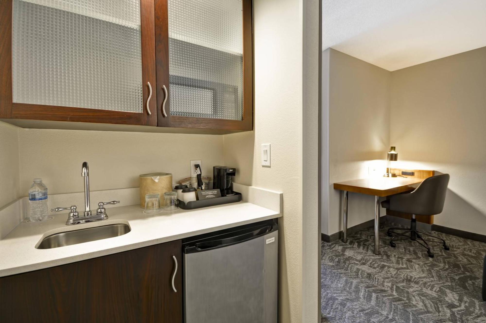 Springhill Suites Lexington Near The University Of Kentucky Exterior foto