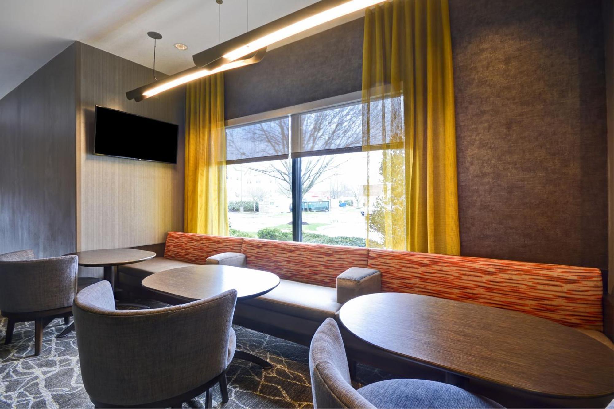 Springhill Suites Lexington Near The University Of Kentucky Exterior foto