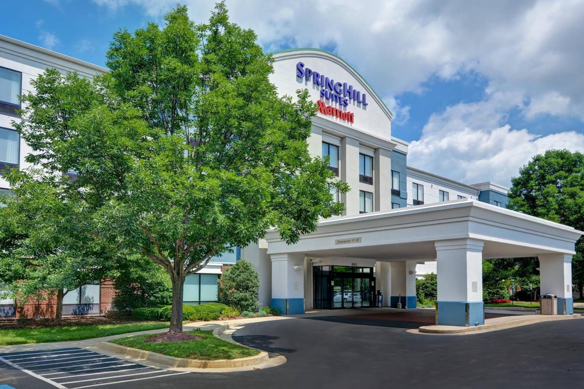 Springhill Suites Lexington Near The University Of Kentucky Exterior foto